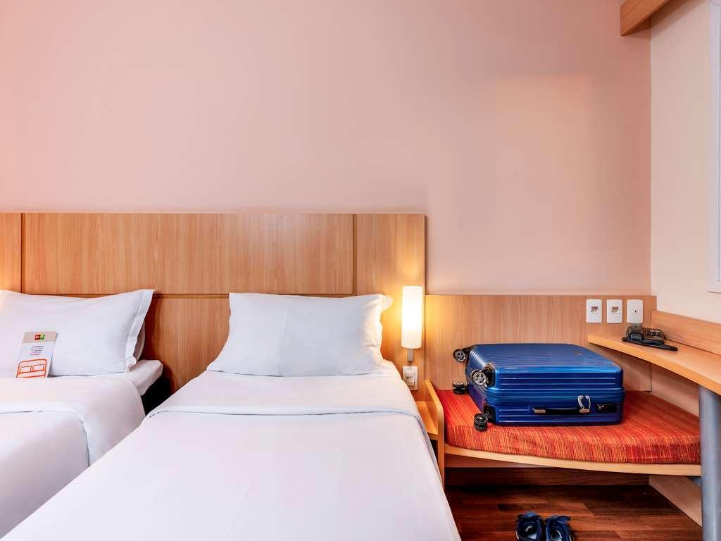 Ibis Ourinhos Hotel Kültér fotó