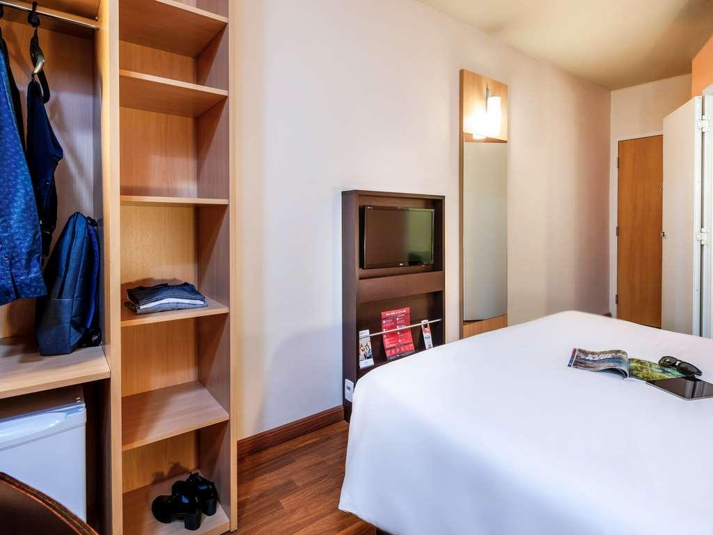 Ibis Ourinhos Hotel Kültér fotó