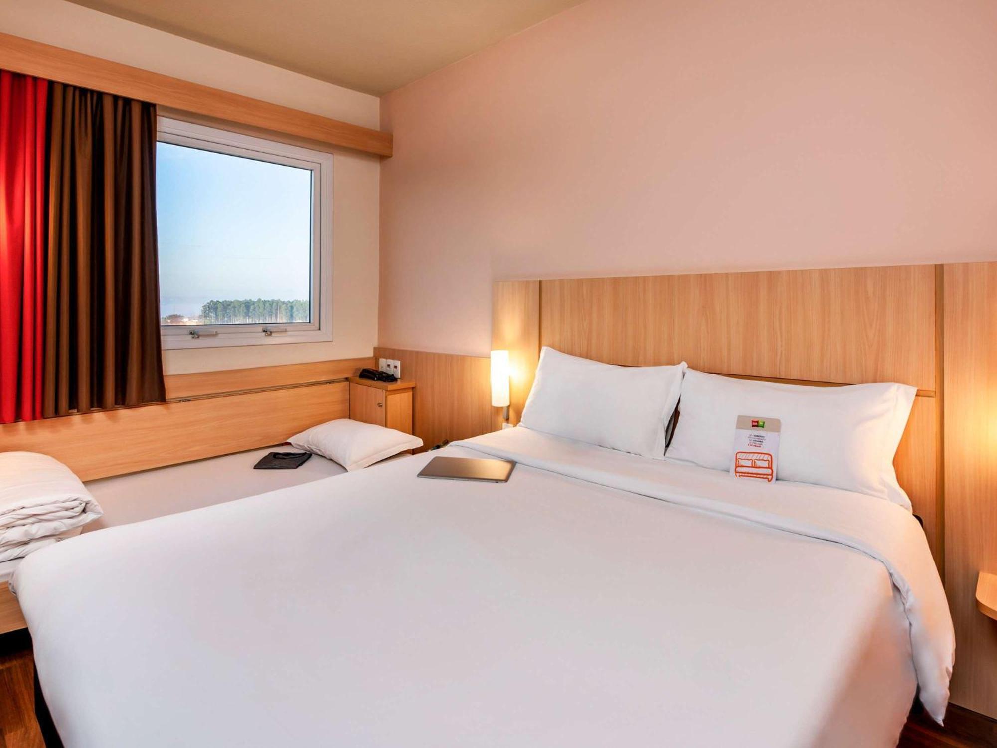 Ibis Ourinhos Hotel Kültér fotó