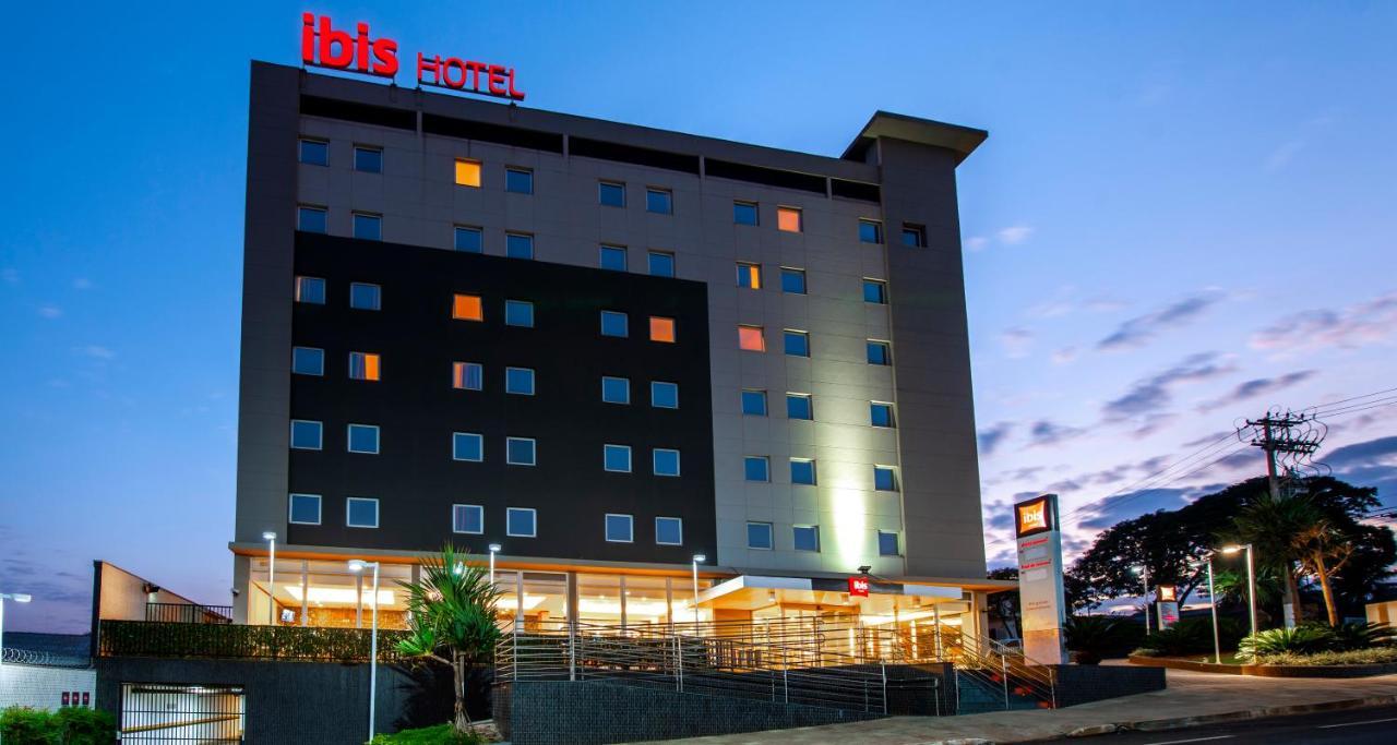 Ibis Ourinhos Hotel Kültér fotó